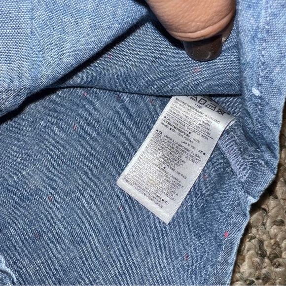 Old Navy Infant Button Up - Picture 4 of 4